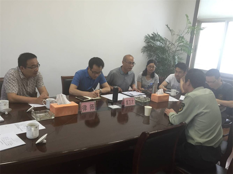 律师参与信访接待，提高接待工作成效