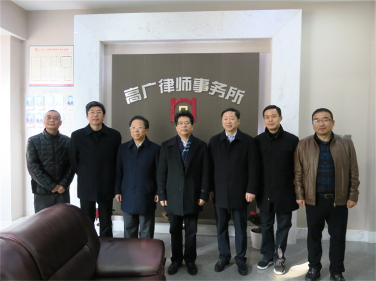 中共江阴市委副书记袁秋中来我所参观调研